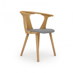 In Between Chair SK2_0170102_1